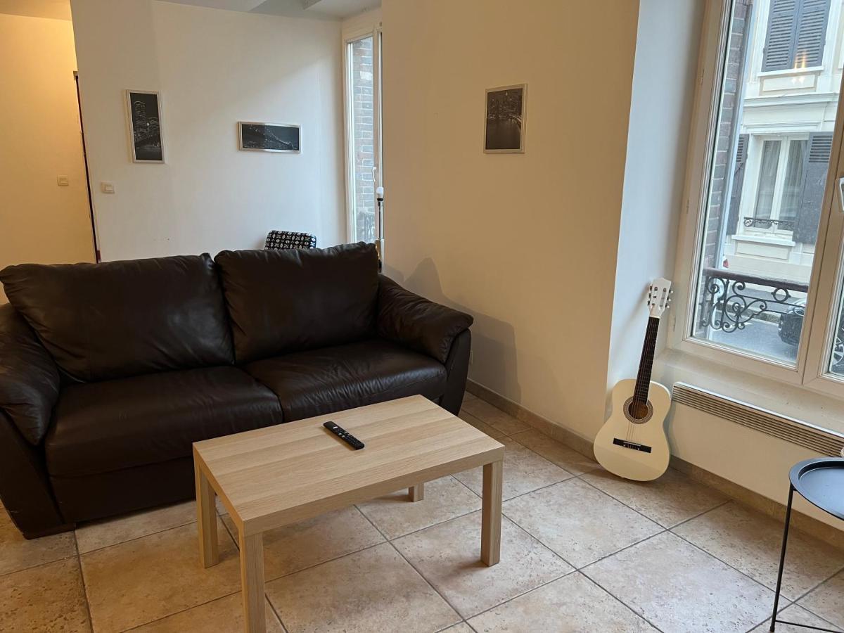 Le Relais De Saint Loup 1 A 66 Personnes Apartment Montereau-faut-Yonne Bagian luar foto